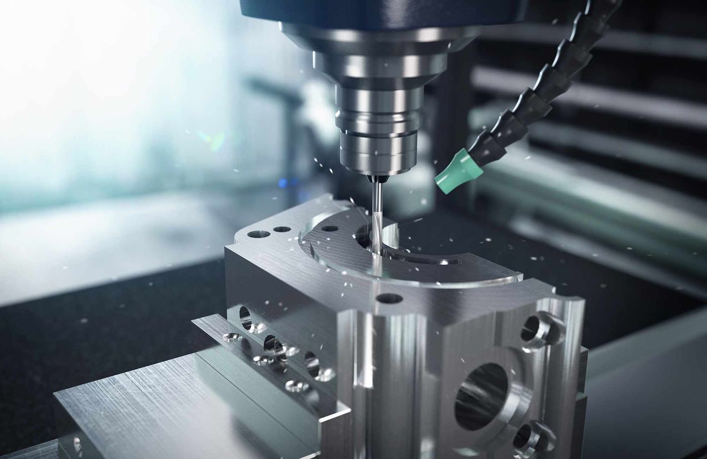 Machine CNC usinant une pièce de remplacement de précision